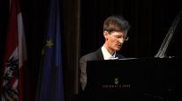Florian Felmair, el joven pianista austriaco que conquisto Buenos Aires en la Fundación Beethoven