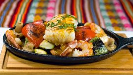 Excelentes representates de la comida hecha a base de pescados y mariscos en Buenos Aires ciudad y provincia.