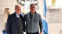 Juan José Grigera Naon y Claudio Tapia