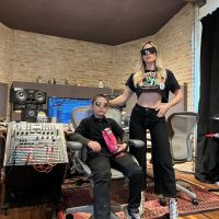 Jimena Barón presentó nuevo look y anunció que está grabando su tercer disco