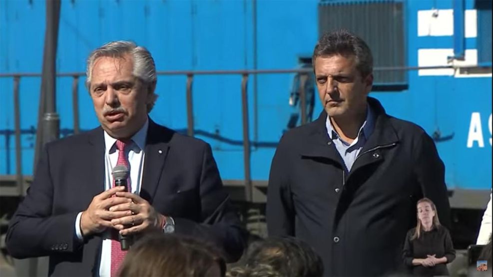 El presidente encabeza la reactivación del tren que conecta Cañada de Gómez con Rosario 20220805