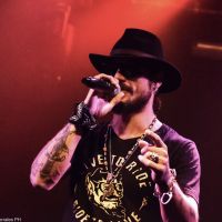 Daniel Osvaldo protagonizó un escándalo con sus fans en un recital: “Irresponsable serial”