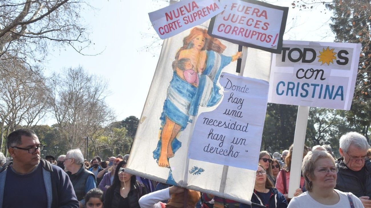 Las postales que dejó el acto kirchnerista en Parque Centenario.