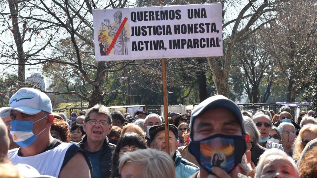 Las postales que dejó el acto kirchnerista en Parque Centenario.