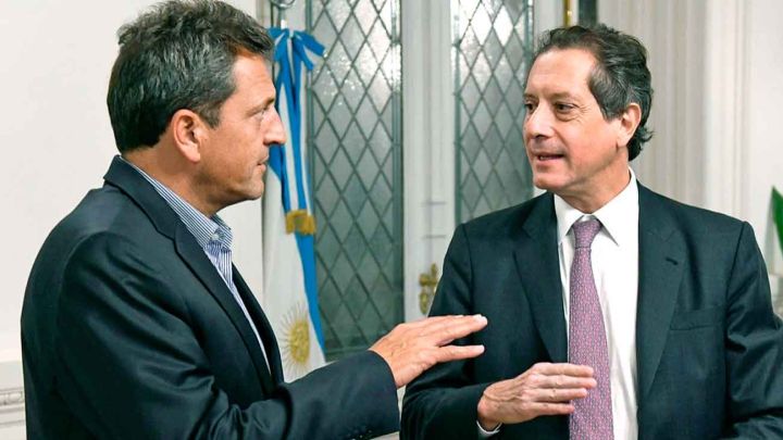 Mano a mano. El ministro y el timonel del Central en sintonía fina.