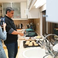 María Belén Ludueña y Macri, antes de la boda: así es el backstage de su vivo de cocina