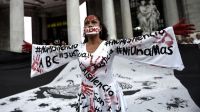 Intervención artística contra los asesinatos en México 