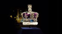 Descubre la colección de joyas de la Corona Británica, considerada la más valiosa del mundo