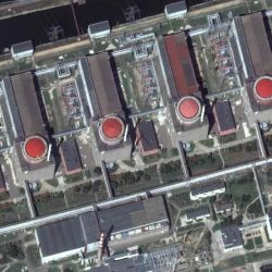 Esta imagen satelital de folleto cortesía de Maxar Technologies muestra la planta de energía nuclear Zaporizhzhia, situada en el área controlada por Rusia de Enerhodar, Oriente Ucrania. Imagen satelital /AFP | Foto:AFP