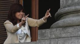 Cristina Fernández y sus fans en el Congreso 20220823