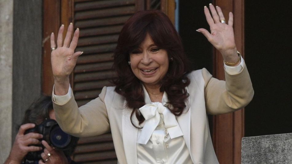 Cristina Kirchner dijo que su abogado “desnudará la farsa” de Luciani y Mola
