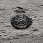 Misión a Mercurio. De color gris oscuro, este reloj rinde homenaje a Mercurio, el veloz mensajero alado de la mitología griega.