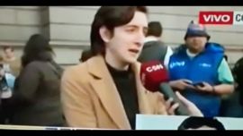 Facundo es estudiante de derecho, y afirma que estudia esa carrera para meterse en política y "transformar la realidad".