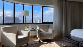 El lujoso Reinaissance de Sao Paulo está en el corazón de la populosa ciudad, con museos y paseos cerca para ir caminando.