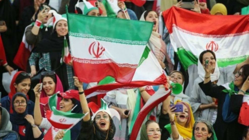 Mujeres iraníes en fútbol