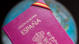 Pasaportes históricos españoles 20220829