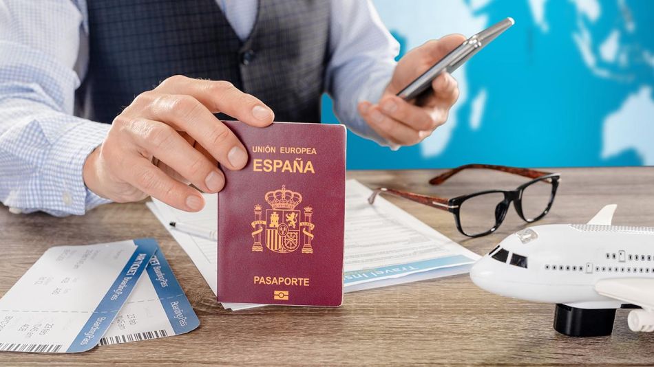 Pasaportes históricos españoles 20220829