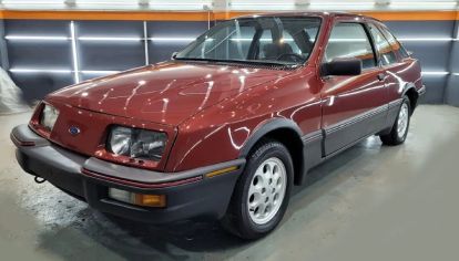 Conocé este increíble Ford Sierra XR4 de 1987 con 18.000 kms