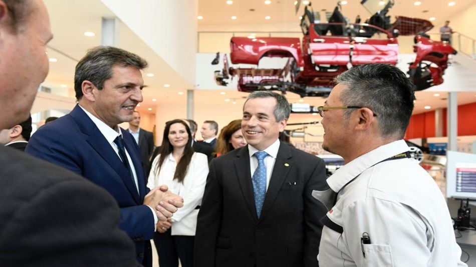 Sergio Massa y la industria automotiz