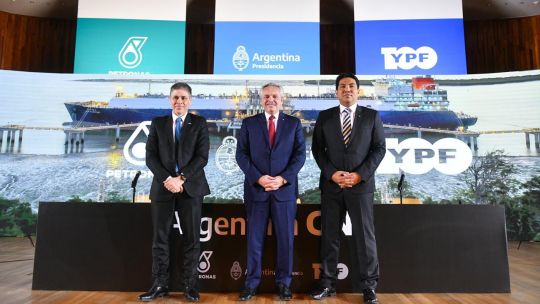 Acuerdo YPF-Petronas. 20220902