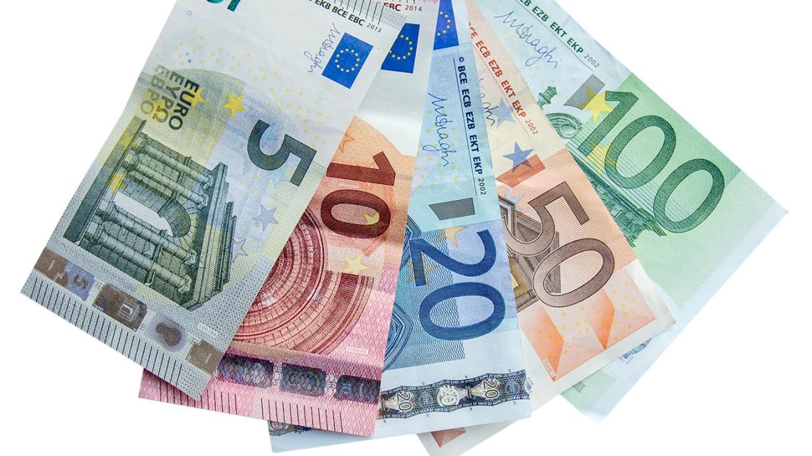 Euro blue hoy: el minuto a minuto de la cotización de este martes 31 de octubre de 2023