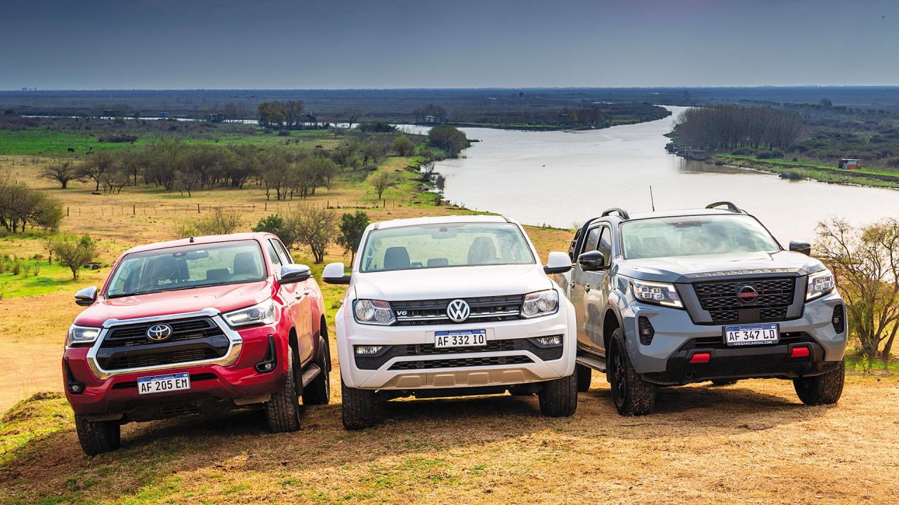 Toyota Hilux Srx Vs Vw Amarok V6 Comfortline Vs Nissan Frontier Pro4x