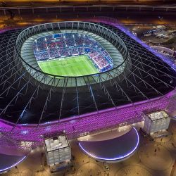 Esta foto de distribución proporcionada por el Comité Supremo de Qatar para la Entrega y el Legado muestra una vista aérea del estadio Ahmad Bin Ali en la ciudad qatarí de Ar-Rayyan. | Foto:Comité Supremo de Qatar para la Entrega y el Legado / AFP