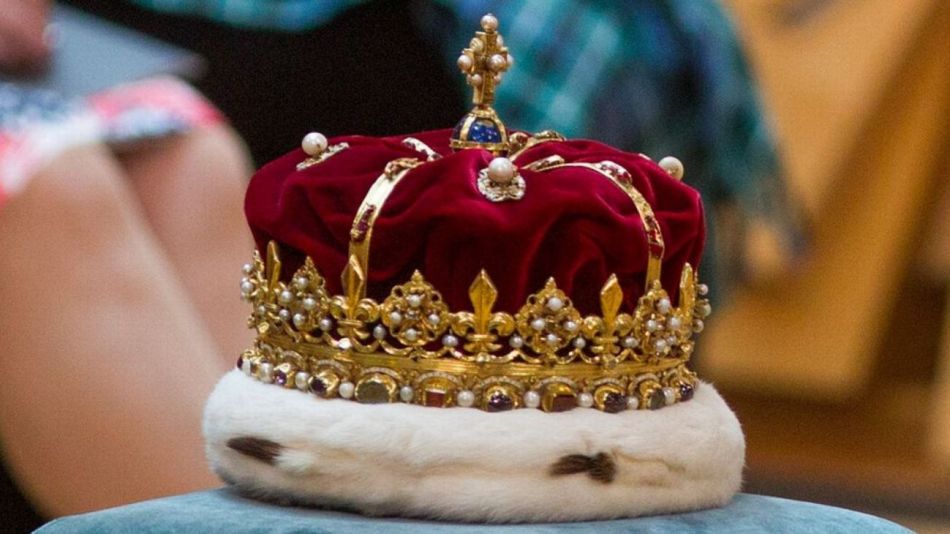 corona de escocia
