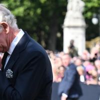 Murió la Reina Isabel II: Carlos III realizó su primer viaje a Irlanda del Norte como soberano 