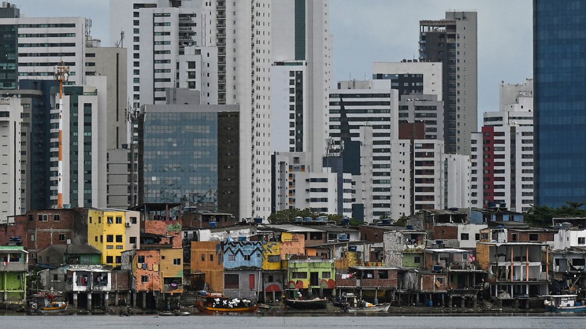 General view of the Brasilia Teimosa favela in Recife, Pernambuco, northeast of Brazil, on September 10, 2022.