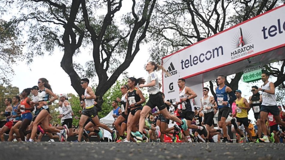 La maratón de Buenos Aires, un placer para casi 9 mil corredores.