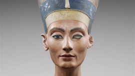La reina egipcia Nefertiti es uno de los principales enigmas de la egiptología mundial.