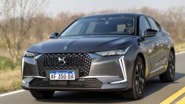 El DS 4 cuenta con numerosas funciones tecnológicas y mejoras de diseño. Un auto innovador ya disponible en la Argentina.