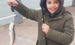 Show de pescadillas en la costa marplatense