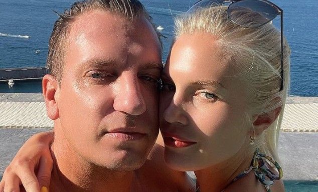 Maxi López y Daniela Christiansson