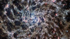 Las estructuras complejas que fueron captadas gracias al Instrumento de Infrarrojo Medio (MIRI).