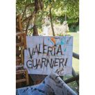 Valeria Guarnieri, arte y diseño: “con la vara en el pincel” 