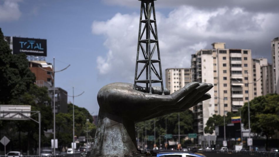 Venezuela Oil Minister Files Corruption Allegations Against PDVSA