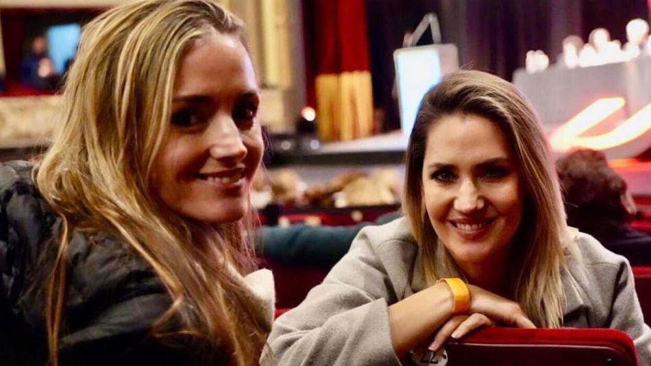 Carolina Losada y su hermana 20221005