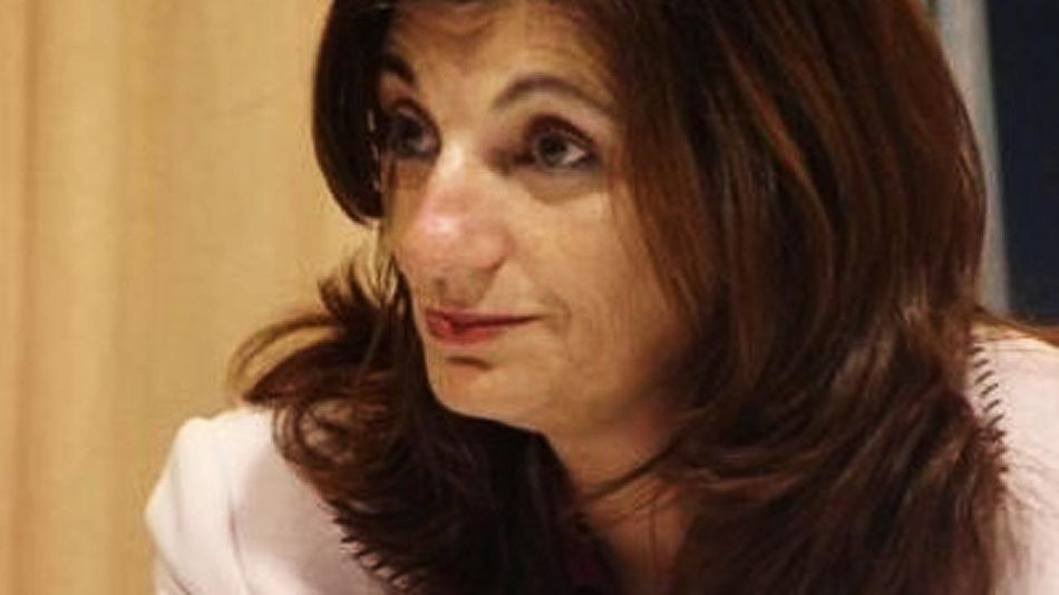 Raquel “Kelly” Olmos 20221010