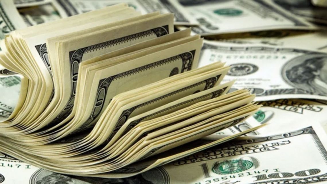 Del Dólar Ccl Dolar Contado Con Liqui Cotizacion Hoy Dolar Contado