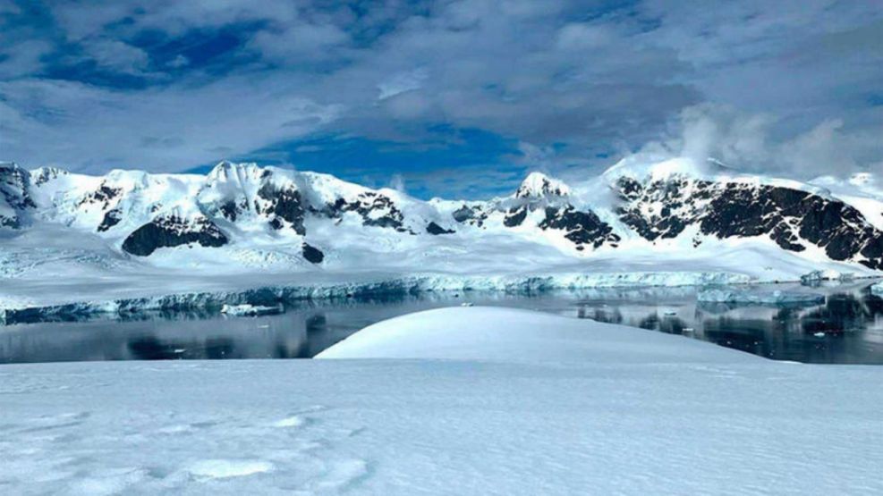 ¿Qué busca Argentina en la Antártida?