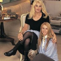 Susana Giménez, Mercedes Sarrabayrouse, Catherine Fulop, Oriana Sabatini, Tiziana Sabatini, Tini Stoessel, Mariana Muzlera