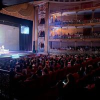 ENTRE DOS MUNDOS CON BHAGAVAN VÀSQUEZ VUELVE A BUENOS AIRES ESTE 26 DE NOVIEMBRE