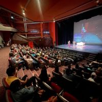 ENTRE DOS MUNDOS CON BHAGAVAN VÀSQUEZ VUELVE A BUENOS AIRES ESTE 26 DE NOVIEMBRE