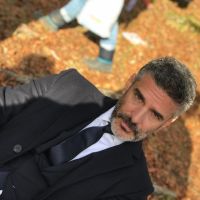 Leo Sbaraglia, 36 años en la actuación: "Me interesa saber lo que opina mi familia y mis amigos"