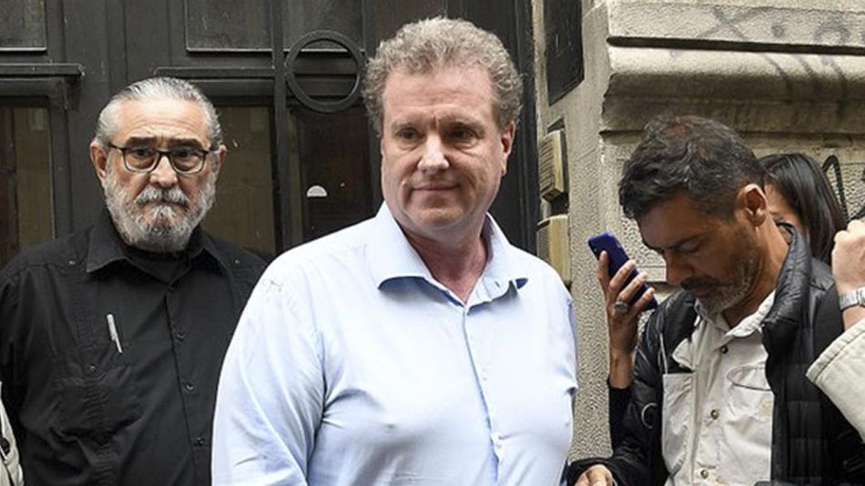 Milman pide que se investigue al testigo por falso testimonio: 