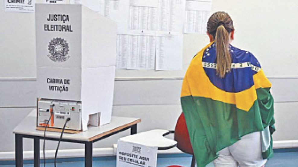 2022_10_30_brasil_urna_voto_cedoc_g