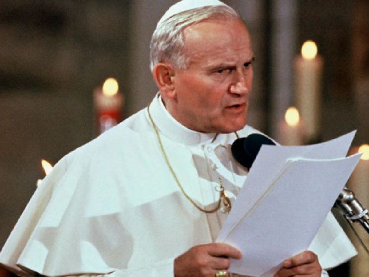 El 31 de octubre de 1992 el Papa Juan Pablo II rehabilitó a Galileo ...