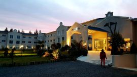 El confortable Howard Johnson de La Plata.